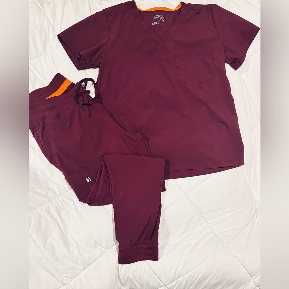 Women's Burgundy Scrub Top